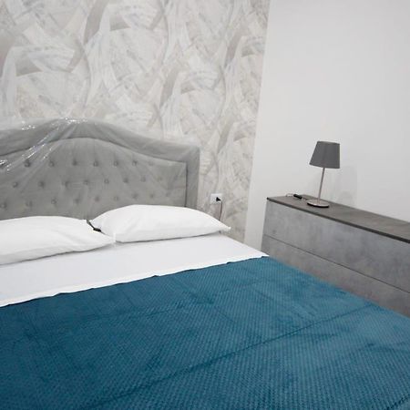 Terra Mia Apartment Napoli Bagian luar foto
